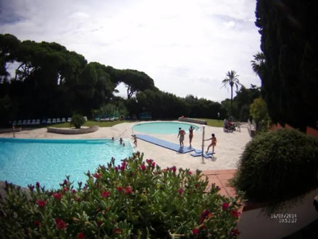 La Grande Terrazza Di Capo D'arco